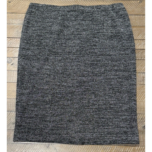 Chelsea & Theodore Black/ White Heathered PULL ON Skirt - Women's Size XL - Picture 2 of 9